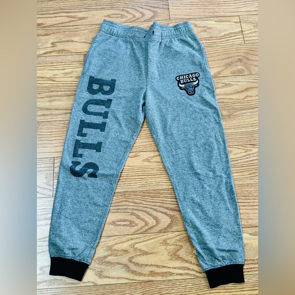 Chicago Bulls NBA Grey Jobber Sweatpants w/ Logo Spell Out Men's XL w/ Pockets